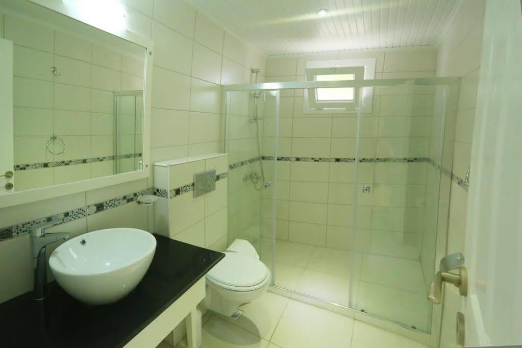 Orka Royal Hills Apartments ออวาจิค ภายนอก รูปภาพ